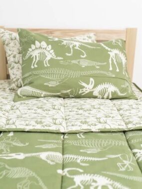 Beddy’s Nod & Winks Fossils Twin Zipper Bedding Dinosaur Set